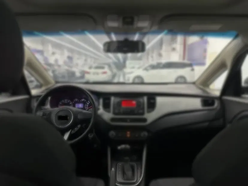 2013 Kia Carens 2.0L 152HP L4 6AT,autocango,china used car exporter,china ev exporter,chinese used car exporter,chinese used ev exporter