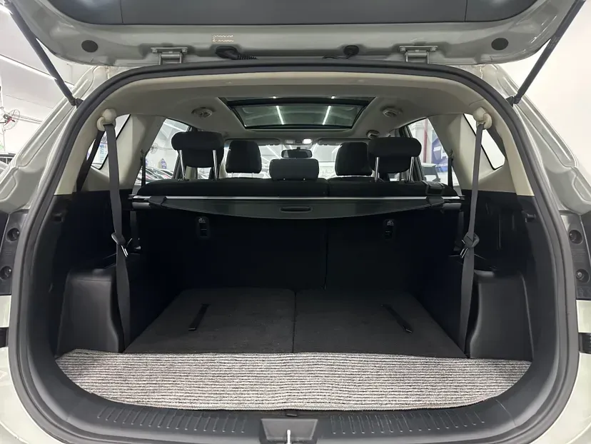 2013 Kia Carens 2.0L 152HP L4 6AT,autocango,china used car exporter,china ev exporter,chinese used car exporter,chinese used ev exporter