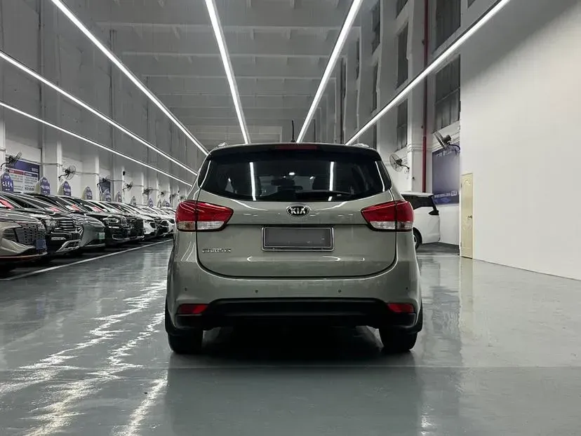 2013 Kia Carens 2.0L 152HP L4 6AT,autocango,china used car exporter,china ev exporter,chinese used car exporter,chinese used ev exporter