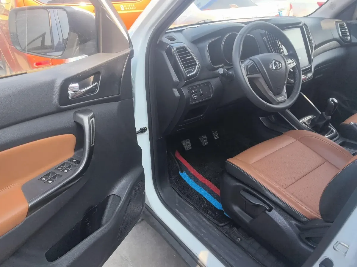 2016 ChangAn Oshan CX70 1.6L 117HP L4 5MT,autocango,china used car exporter,china ev exporter,chinese used car exporter,chinese used ev exporter