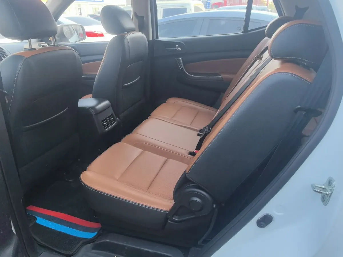 2016 ChangAn Oshan CX70 1.6L 117HP L4 5MT,autocango,china used car exporter,china ev exporter,chinese used car exporter,chinese used ev exporter