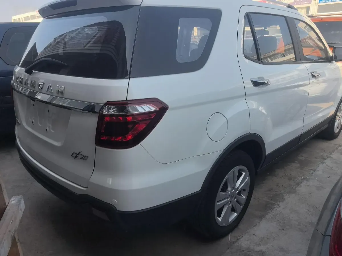 2016 ChangAn Oshan CX70 1.6L 117HP L4 5MT,autocango,china used car exporter,china ev exporter,chinese used car exporter,chinese used ev exporter