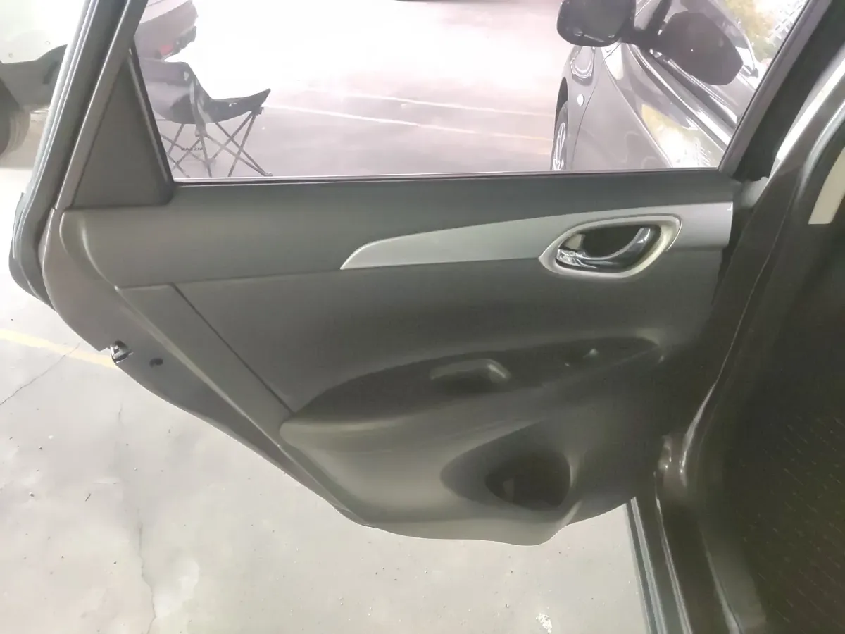 2014 Nissan Sylphy 1.6L 126HP L4 CVT,autocango,china used car exporter,china ev exporter,chinese used car exporter,chinese used ev exporter