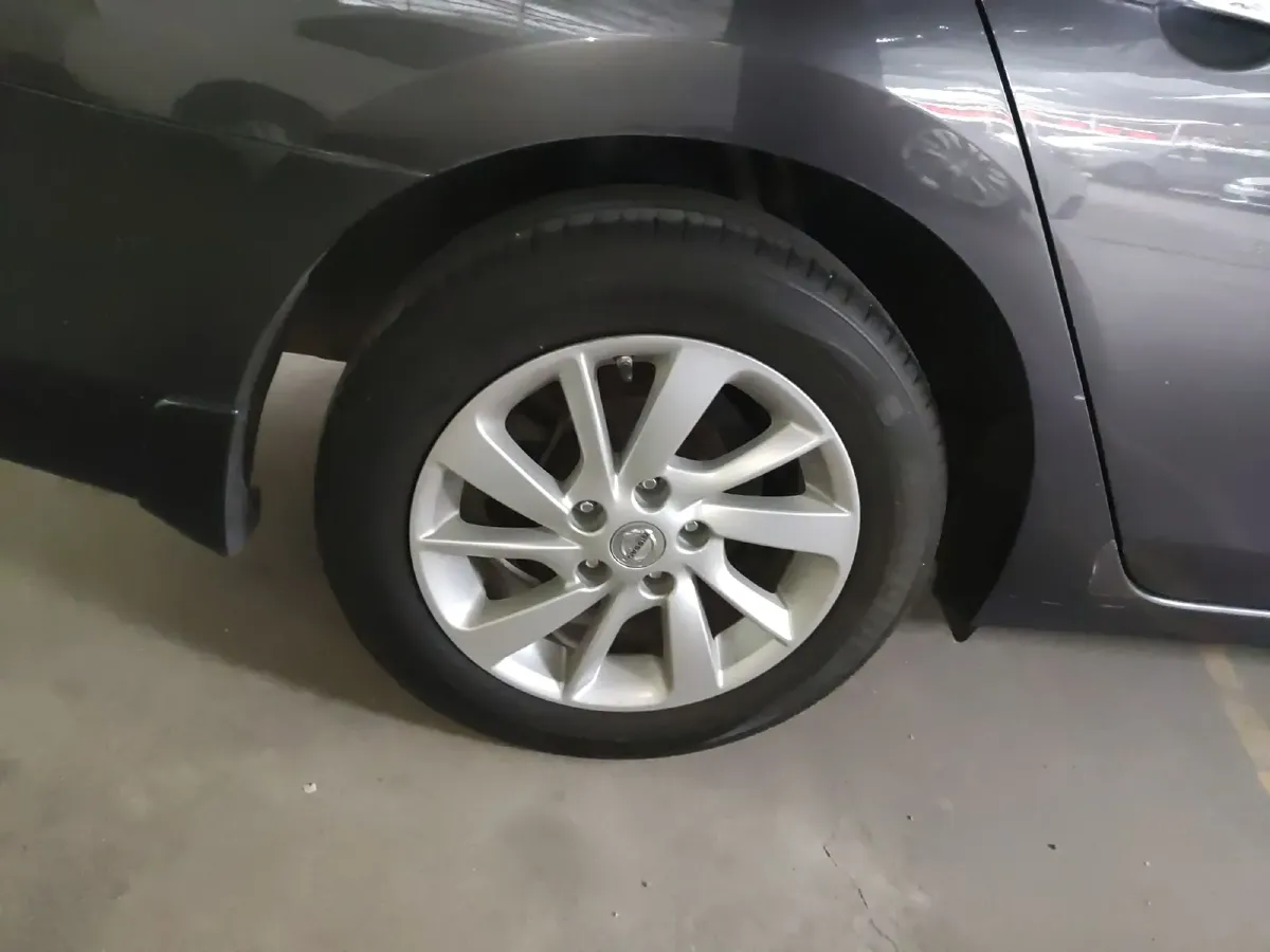 2014 Nissan Sylphy 1.6L 126HP L4 CVT,autocango,china used car exporter,china ev exporter,chinese used car exporter,chinese used ev exporter