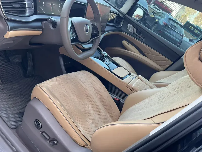 2022 Denza D9 1.5T 139HP L4 E-CVT PHEV 40.06KWH,autocango,china used car exporter,china ev exporter,chinese used car exporter,chinese used ev exporter