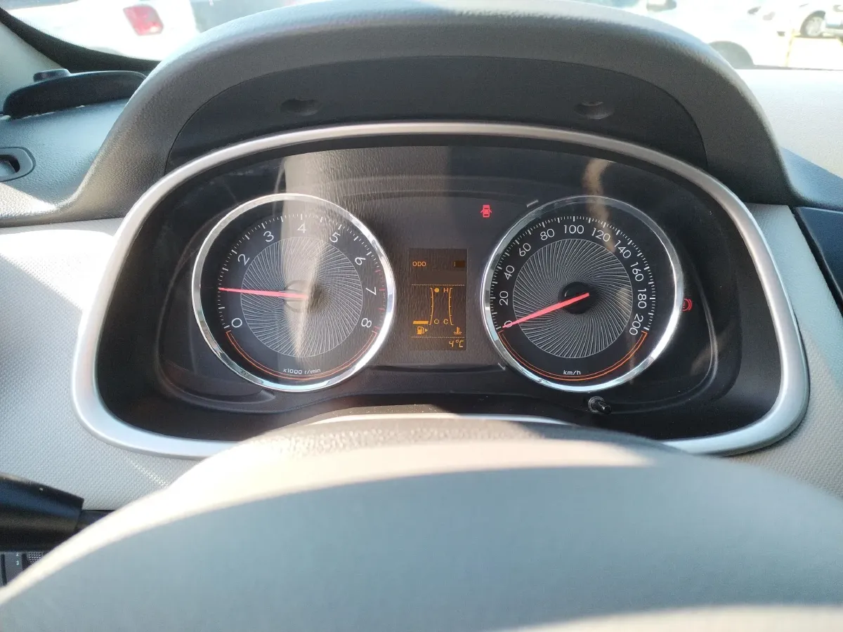 2018 Chevrolet Sail 1.3L 103HP L4 5MT,autocango,china used car exporter,china ev exporter,chinese used car exporter,chinese used ev exporter