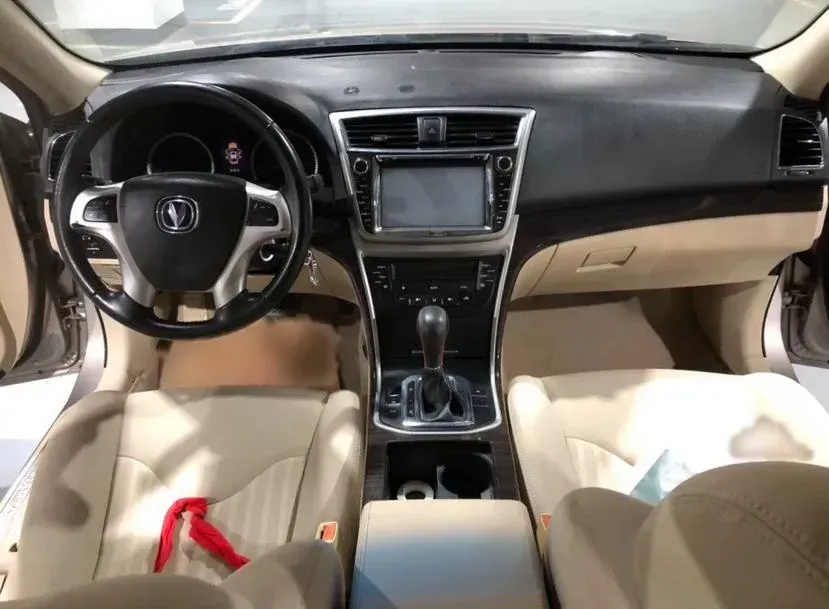 2013 ChangAn Raeton 1.8T 177HP L4 6AT,autocango,china used car exporter,china ev exporter,chinese used car exporter,chinese used ev exporter