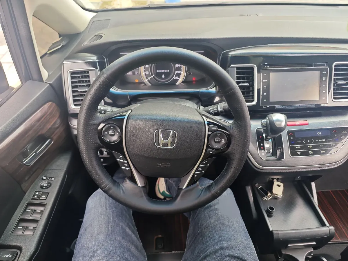 2016 Honda Elysioin 2.4L 186HP L4 CVT,autocango,china used car exporter,china ev exporter,chinese used car exporter,chinese used ev exporter