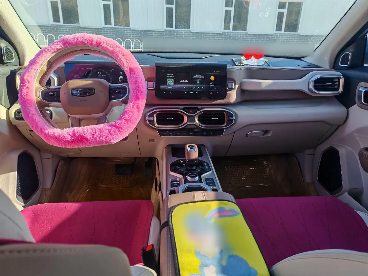 2020 Geely ICON 1.5T 177HP L3 7DCT,autocango,china used car exporter,china ev exporter,chinese used car exporter,chinese used ev exporter