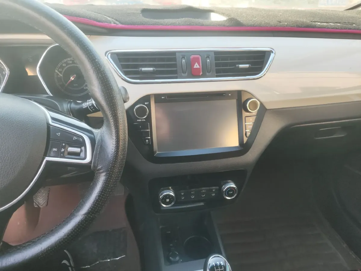 2015 JAC Refine S2 1.5L 113HP L4 5MT,autocango,china used car exporter,china ev exporter,chinese used car exporter,chinese used ev exporter