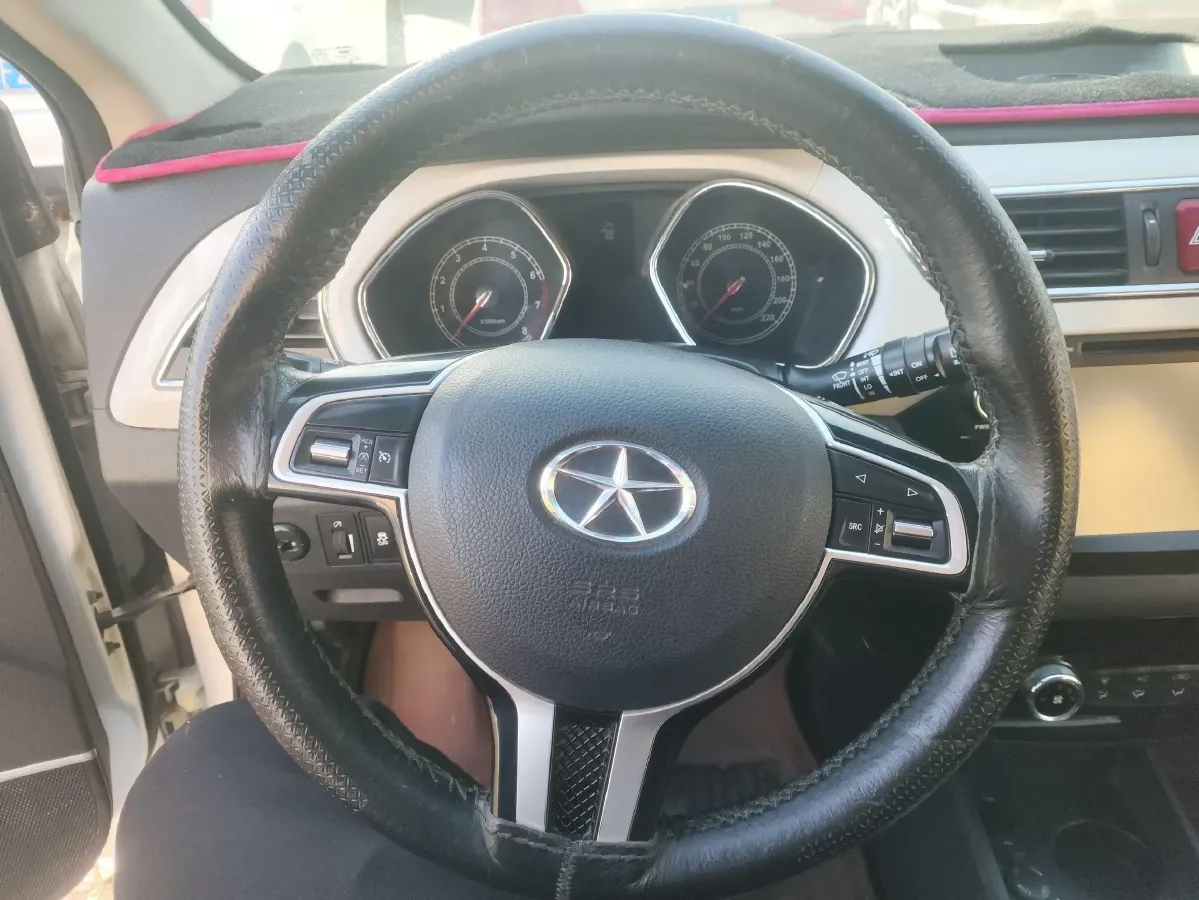 2015 JAC Refine S2 1.5L 113HP L4 5MT,autocango,china used car exporter,china ev exporter,chinese used car exporter,chinese used ev exporter