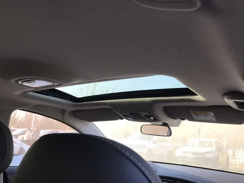 2021 Geely Emgrand 1.5L 109HP L4 5MT,autocango,china used car exporter,china ev exporter,chinese used car exporter,chinese used ev exporter