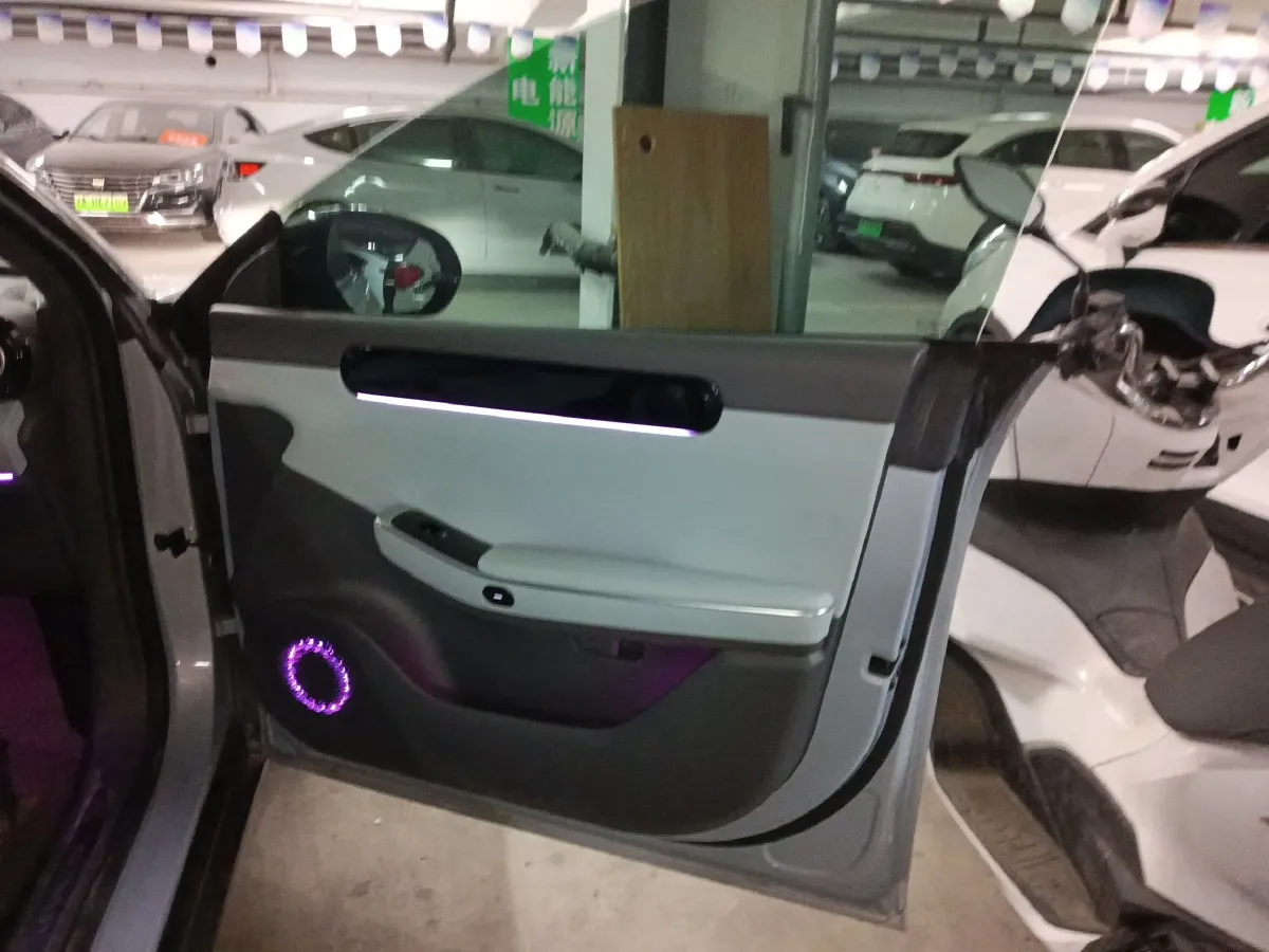 2023 Leapmotor C01 BEV 62.8KWH,autocango,china used car exporter,china ev exporter,chinese used car exporter,chinese used ev exporter