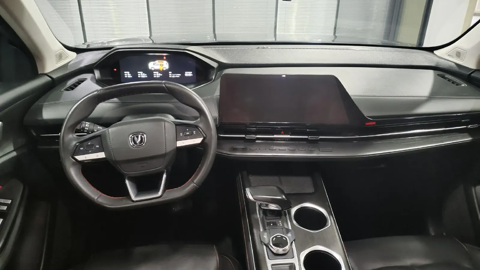 2022 ChangAn CS55 Plus 1.5T 188HP L4 7DCT,autocango,china used car exporter,china ev exporter,chinese used car exporter,chinese used ev exporter