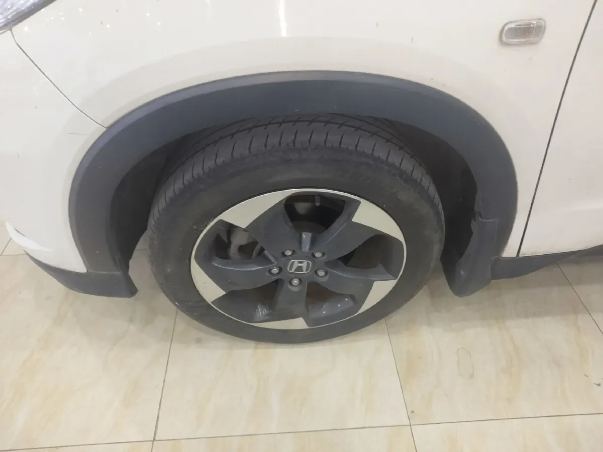 2017 Honda Vezel 1.8L 136HP L4 CVT,autocango,china used car exporter,china ev exporter,chinese used car exporter,chinese used ev exporter