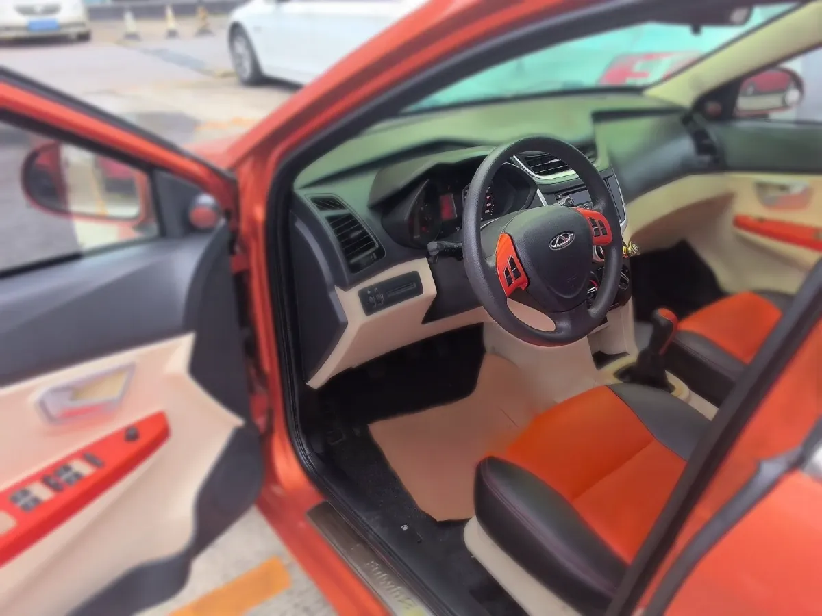 2015 Chery Fulwin 2 1.5L 109HP L4 5MT,autocango,china used car exporter,china ev exporter,chinese used car exporter,chinese used ev exporter