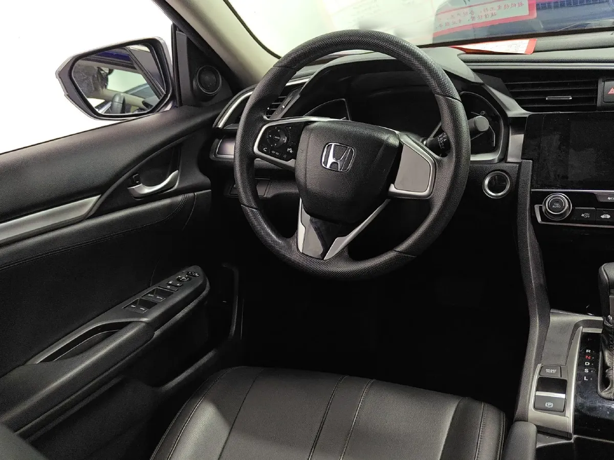 2016 Honda Civic 1.5T 177HP L4 CVT,autocango,china used car exporter,china ev exporter,chinese used car exporter,chinese used ev exporter