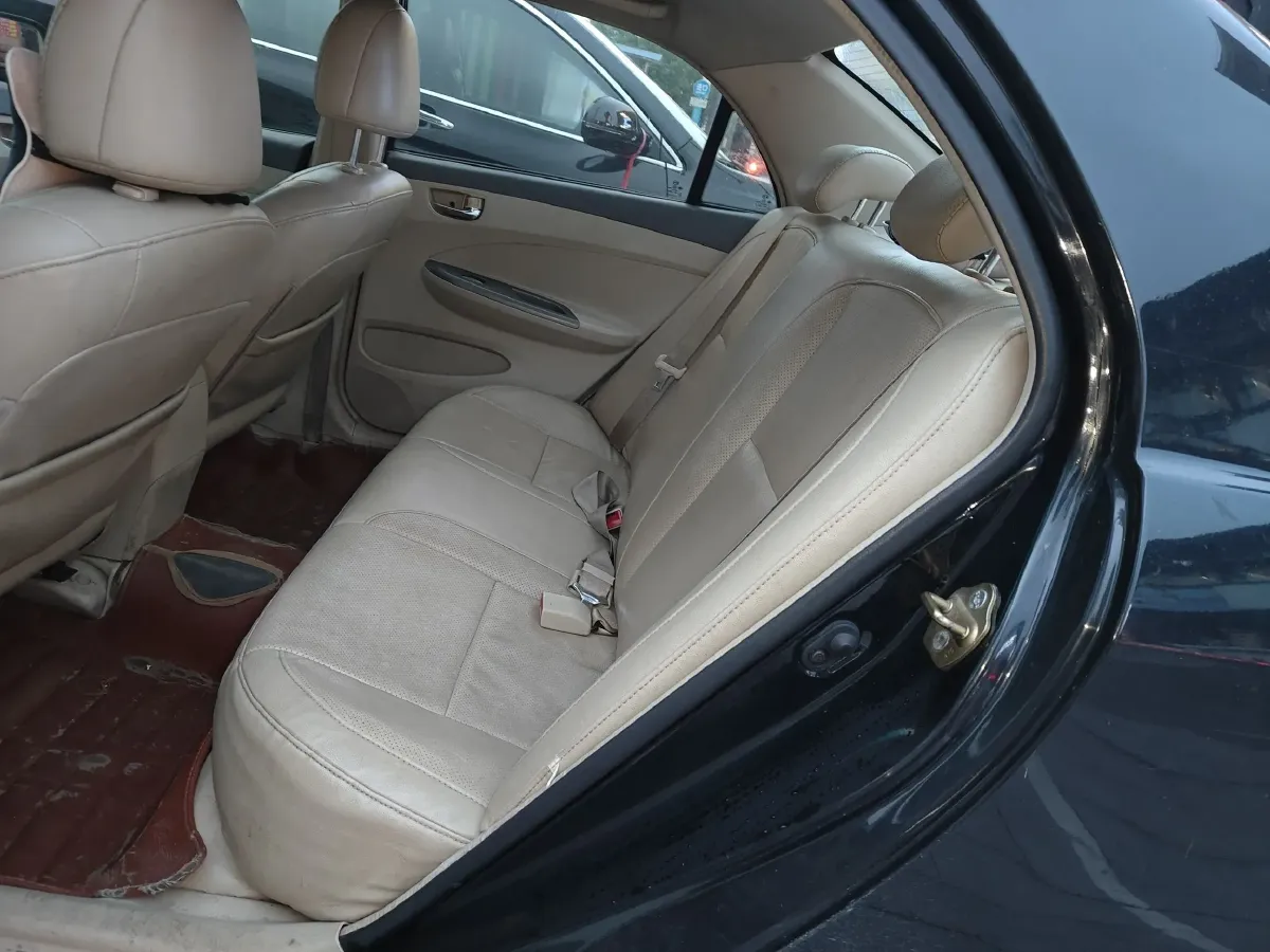 2012 BYD L3 1.5L 109HP L4 5MT,autocango,china used car exporter,china ev exporter,chinese used car exporter,chinese used ev exporter