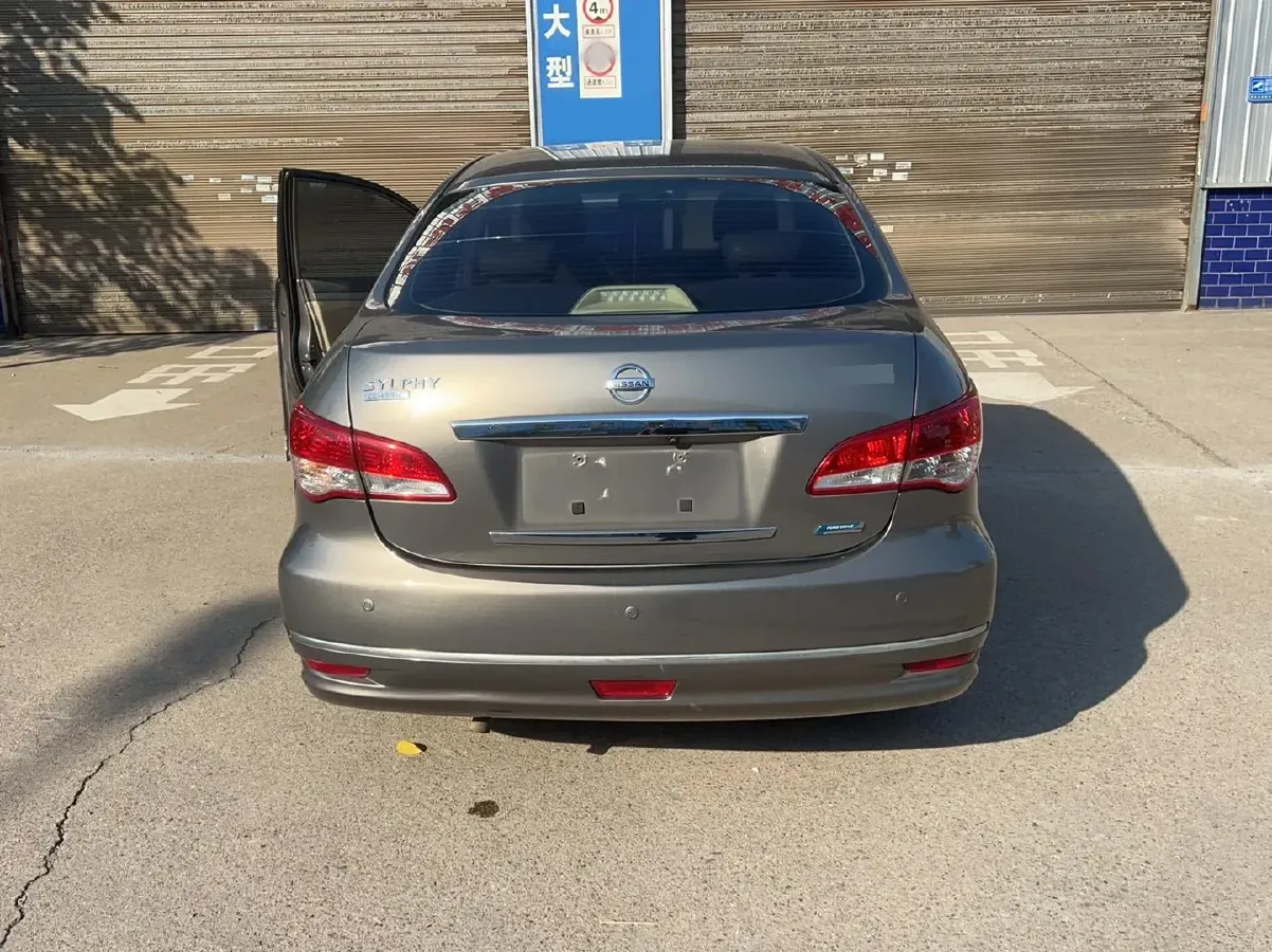 2012 Nissan Sylphy 1.6L 117HP L4 5MT,autocango,china used car exporter,china ev exporter,chinese used car exporter,chinese used ev exporter