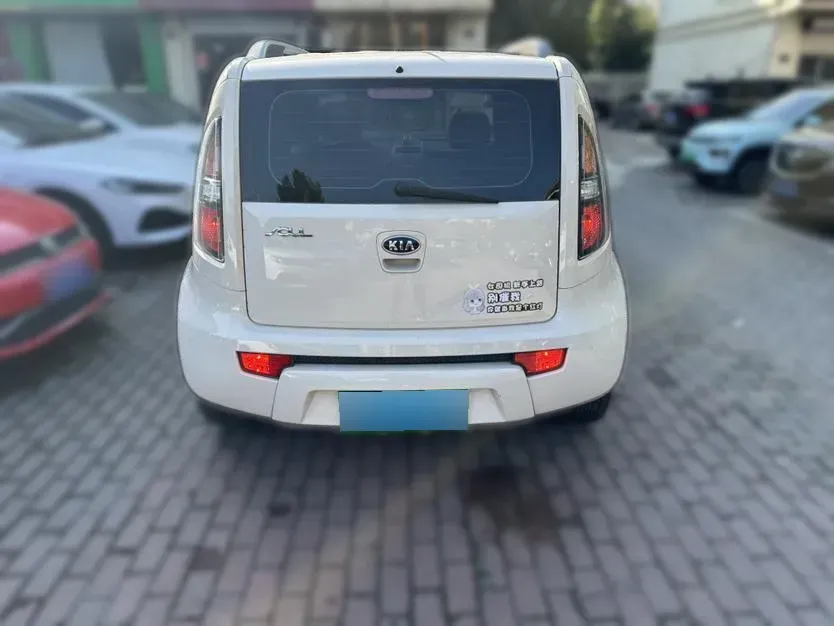 2013 Kia Soul 1.6L 123HP L4 4AT,autocango,china used car exporter,china ev exporter,chinese used car exporter,chinese used ev exporter
