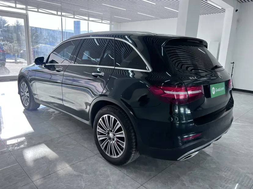 2017 Mercedes-Benz GLC Class 2.0T 184HP L4 9AT,autocango,china used car exporter,china ev exporter,chinese used car exporter,chinese used ev exporter