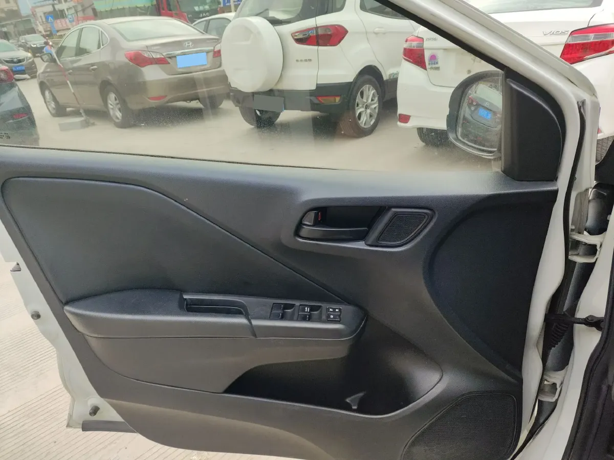 2017 Honda Gienia 1.5L 131HP L4 CVT,autocango,china used car exporter,china ev exporter,chinese used car exporter,chinese used ev exporter