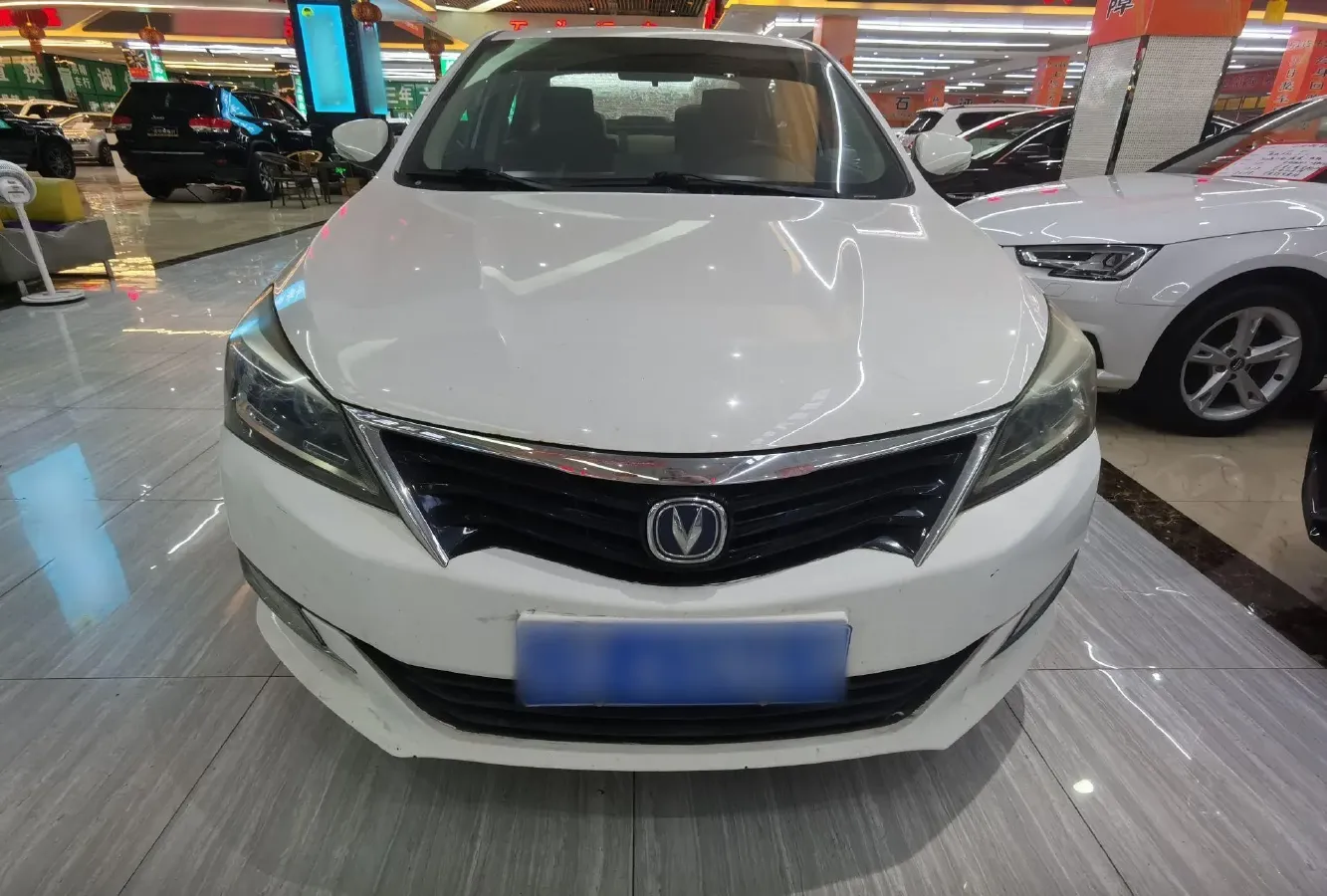 2016 ChangAn Alsvin V7 1.6L 124HP L4 4AT,autocango,china used car exporter,china ev exporter,chinese used car exporter,chinese used ev exporter