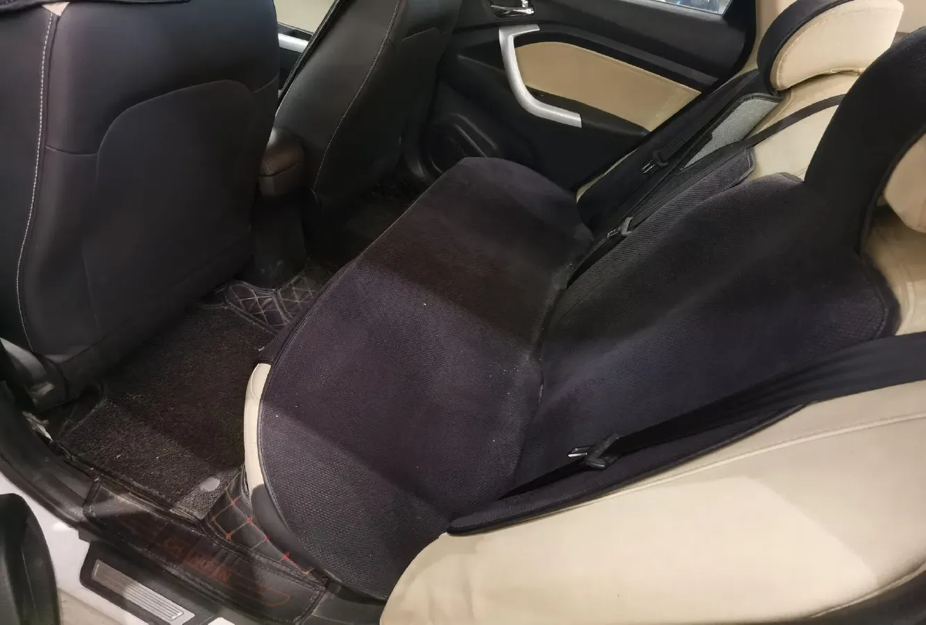 2016 ChangAn Alsvin V7 1.6L 124HP L4 4AT,autocango,china used car exporter,china ev exporter,chinese used car exporter,chinese used ev exporter