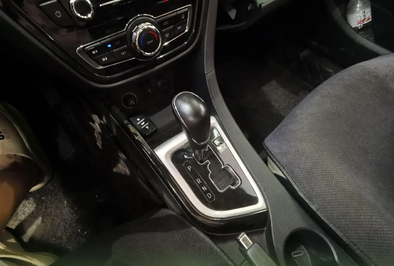 2016 ChangAn Alsvin V7 1.6L 124HP L4 4AT,autocango,china used car exporter,china ev exporter,chinese used car exporter,chinese used ev exporter