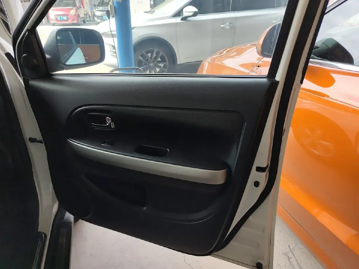 2015 Great Wall M4 1.5L 106HP L4 6AMT,autocango,china used car exporter,china ev exporter,chinese used car exporter,chinese used ev exporter