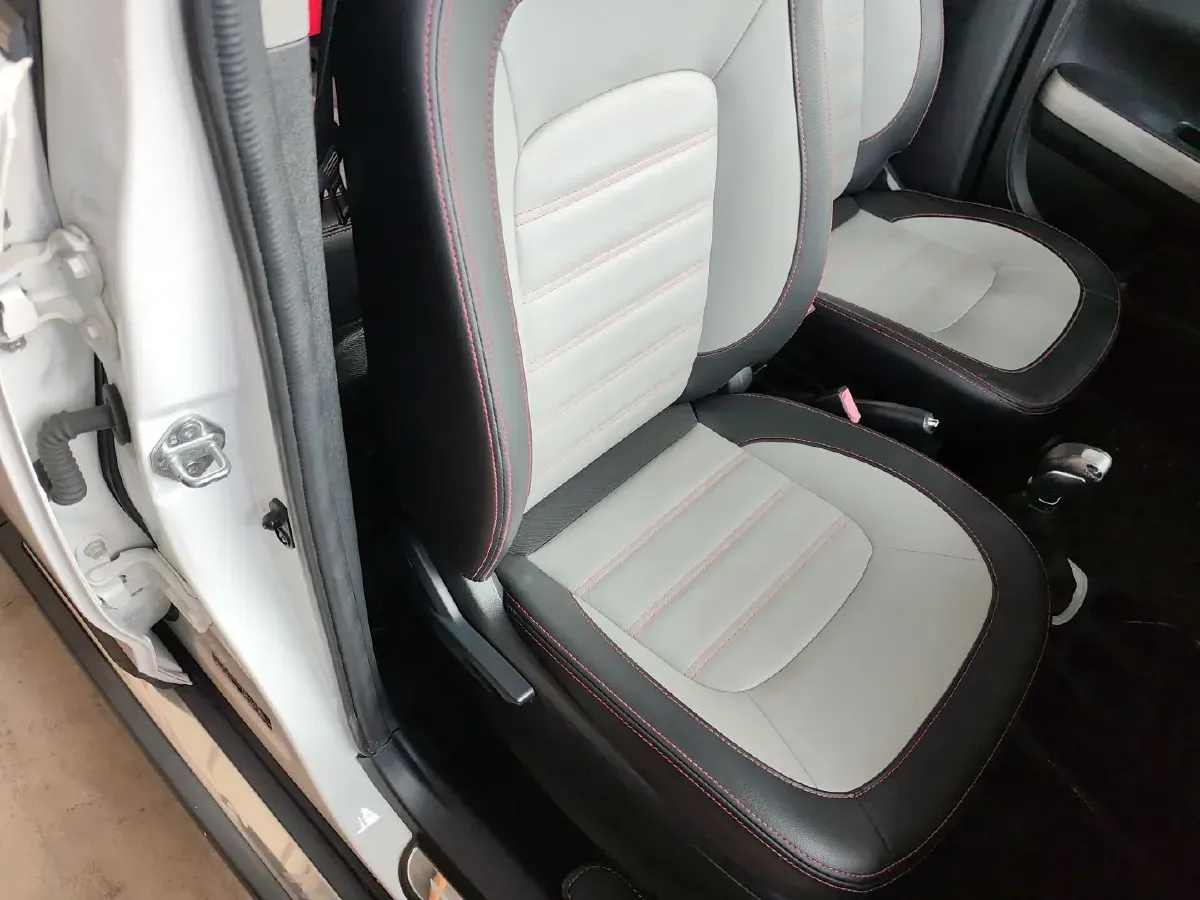 2015 Great Wall M4 1.5L 106HP L4 6AMT,autocango,china used car exporter,china ev exporter,chinese used car exporter,chinese used ev exporter