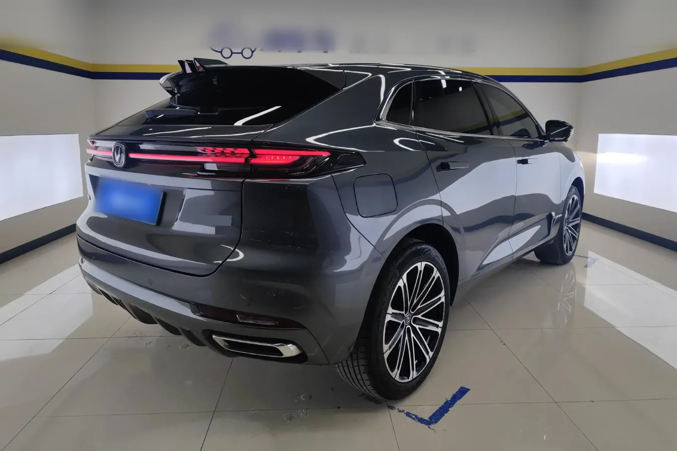 2022 ChangAn UNI-K iDD 1.5T 170HP L4 6TCT PHEV 30.74KWH,autocango,china used car exporter,china ev exporter,chinese used car exporter,chinese used ev exporter