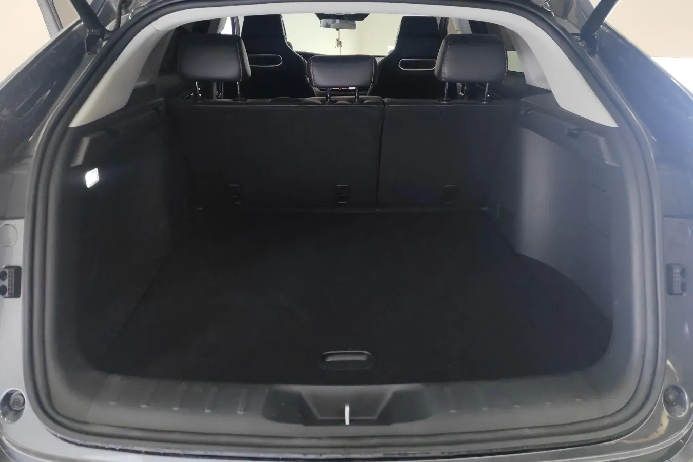 2022 ChangAn UNI-K iDD 1.5T 170HP L4 6TCT PHEV 30.74KWH,autocango,china used car exporter,china ev exporter,chinese used car exporter,chinese used ev exporter