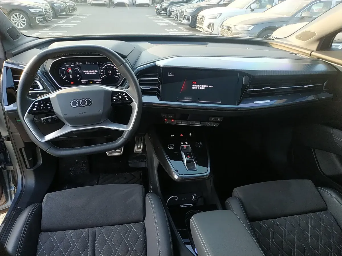 2023 Audi Q4 e-tron BEV 84.8KWH,autocango,china used car exporter,china ev exporter,chinese used car exporter,chinese used ev exporter