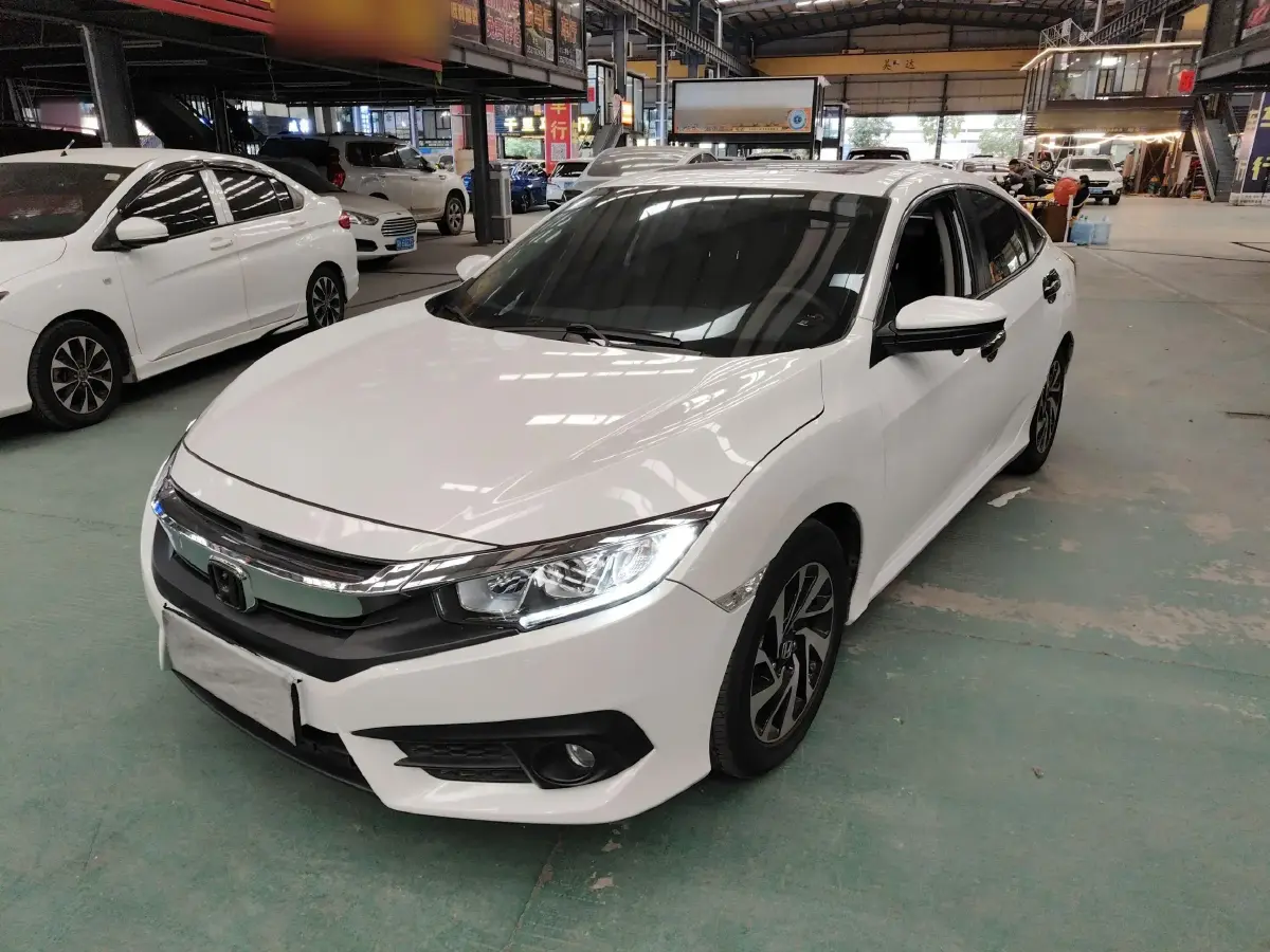 2016 Honda Civic 1.5T 177HP L4 CVT