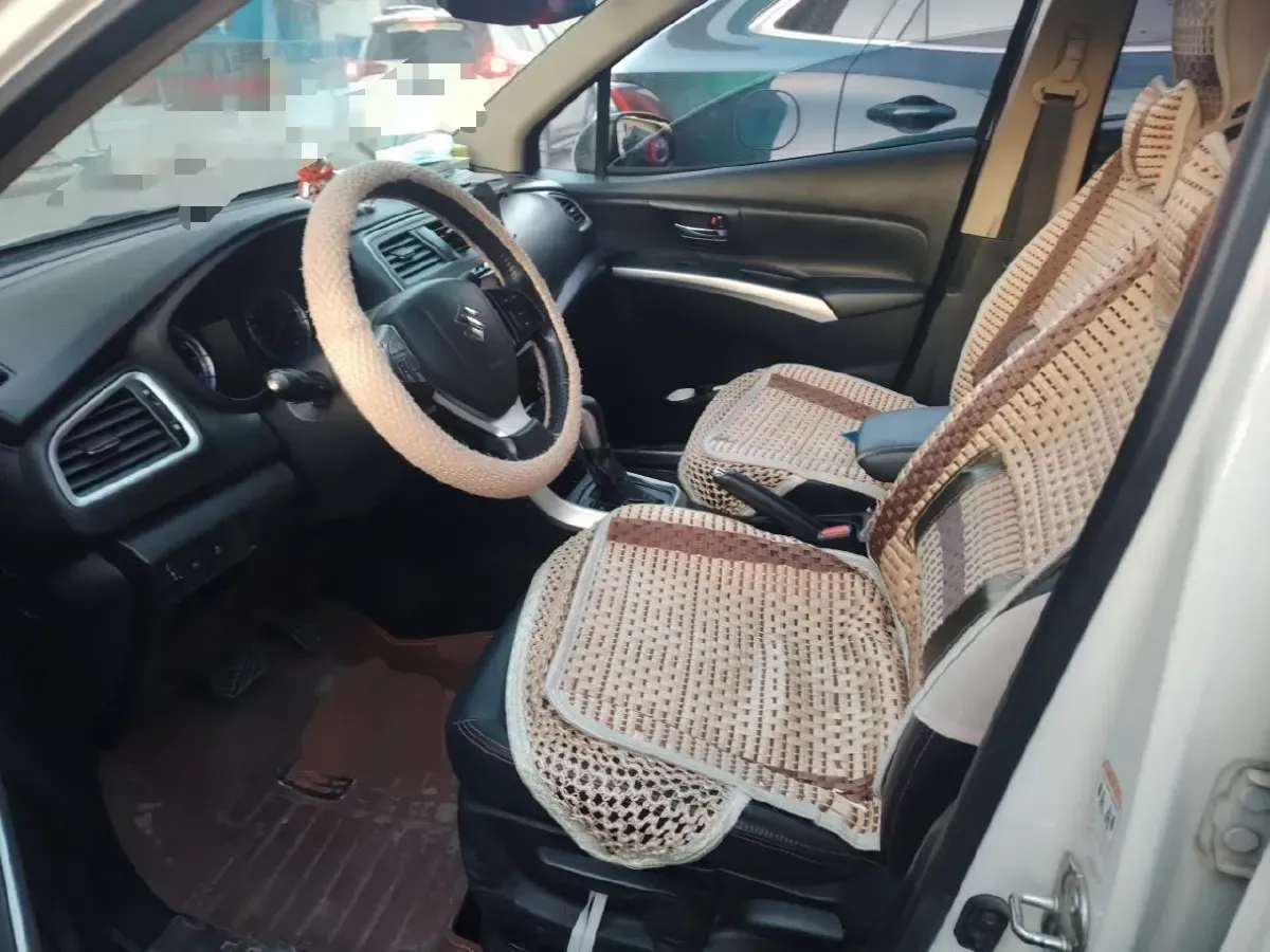 2015 Suzuki S-cross 1.6L 122HP L4 CVT,autocango,china used car exporter,china ev exporter,chinese used car exporter,chinese used ev exporter