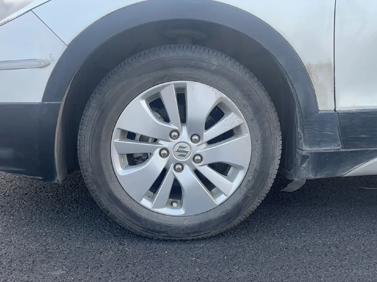 2015 Suzuki S-cross 1.6L 122HP L4 CVT,autocango,china used car exporter,china ev exporter,chinese used car exporter,chinese used ev exporter