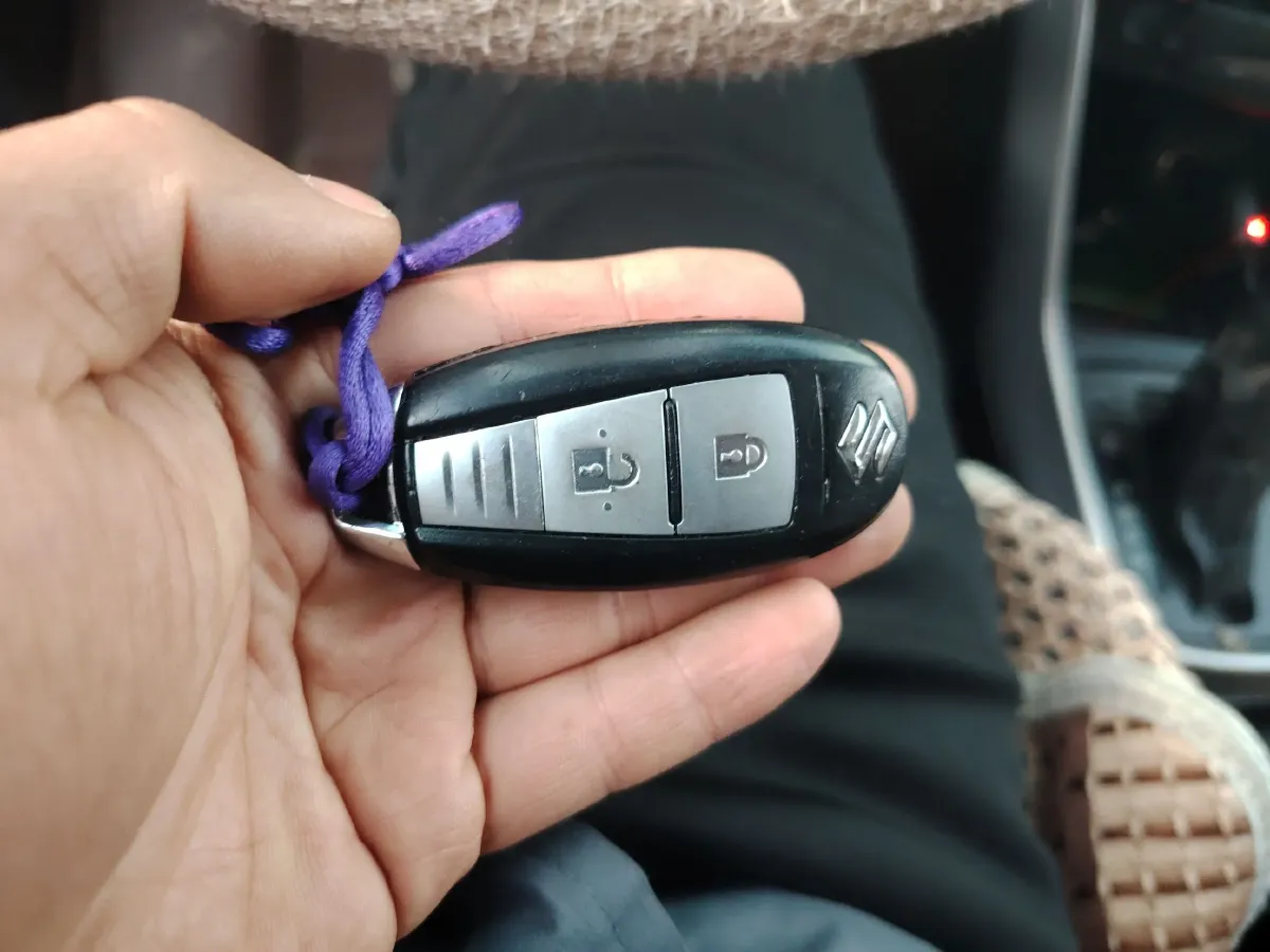 2015 Suzuki S-cross 1.6L 122HP L4 CVT,autocango,china used car exporter,china ev exporter,chinese used car exporter,chinese used ev exporter