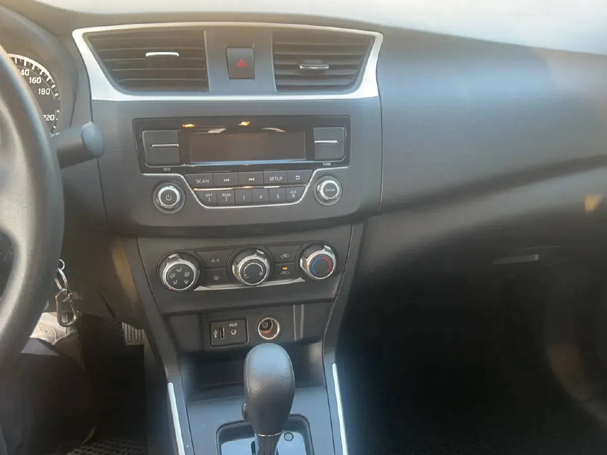 2021 Nissan Sylphy 1.6L 122HP L4 CVT,autocango,china used car exporter,china ev exporter,chinese used car exporter,chinese used ev exporter