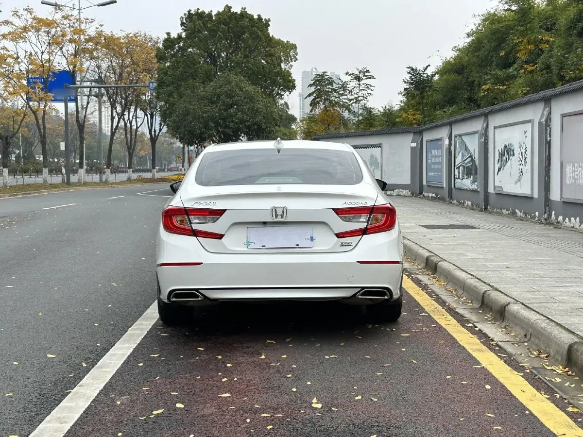 2018 Honda Accord 1.5T 194HP L4 CVT,autocango,china used car exporter,china ev exporter,chinese used car exporter,chinese used ev exporter
