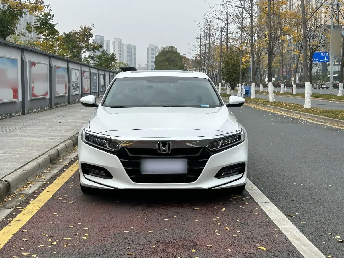 2018 Honda Accord 1.5T 194HP L4 CVT,autocango,china used car exporter,china ev exporter,chinese used car exporter,chinese used ev exporter