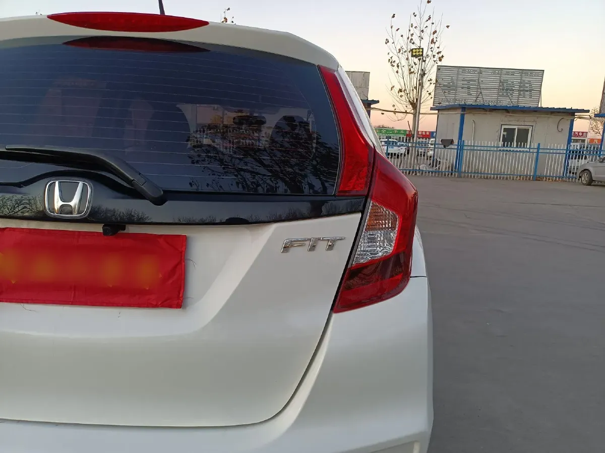 2018 Honda Fit 1.5L 131HP L4 CVT,autocango,china used car exporter,china ev exporter,chinese used car exporter,chinese used ev exporter