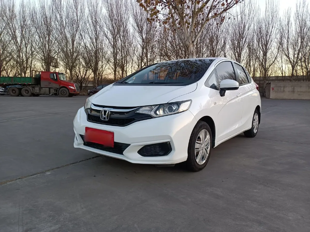 2018 Honda Fit 1.5L 131HP L4 CVT,autocango,china used car exporter,china ev exporter,chinese used car exporter,chinese used ev exporter