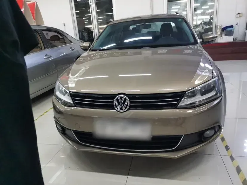 2012 Volkswagen Sagitar 1.4T 131HP L4 7DCT,autocango,china used car exporter,china ev exporter,chinese used car exporter,chinese used ev exporter