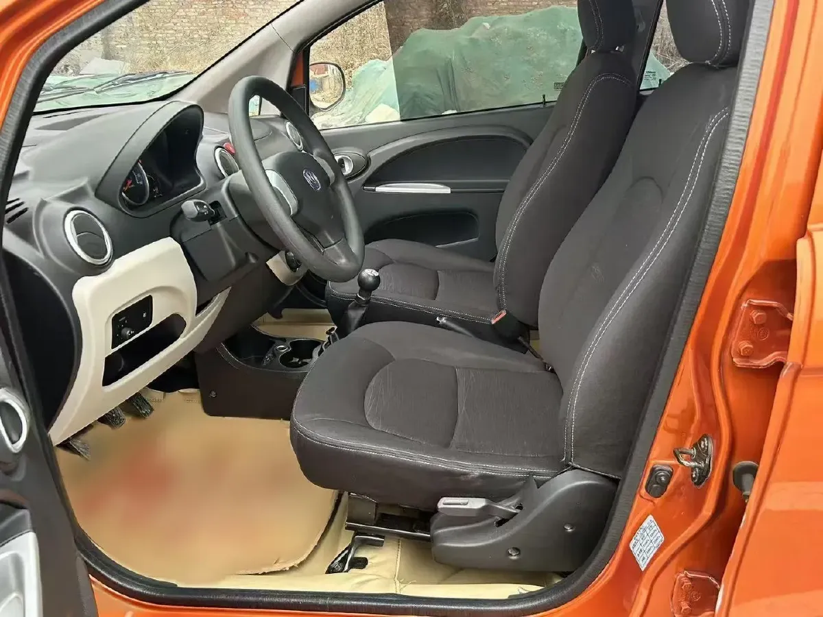 2012 ChangAn BenBen MINI 1.0L 69HP L4 5MT,autocango,china used car exporter,china ev exporter,chinese used car exporter,chinese used ev exporter