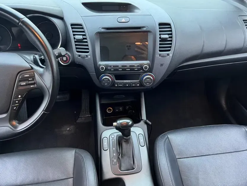 2014 Kia K3S 1.6L 128HP L4 6AT,autocango,china used car exporter,china ev exporter,chinese used car exporter,chinese used ev exporter