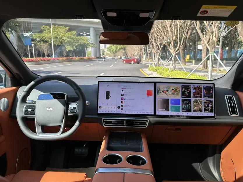 2023 Li L8 Range Extended 154HP REEV 40.9KWH,autocango,china used car exporter,china ev exporter,chinese used car exporter,chinese used ev exporter