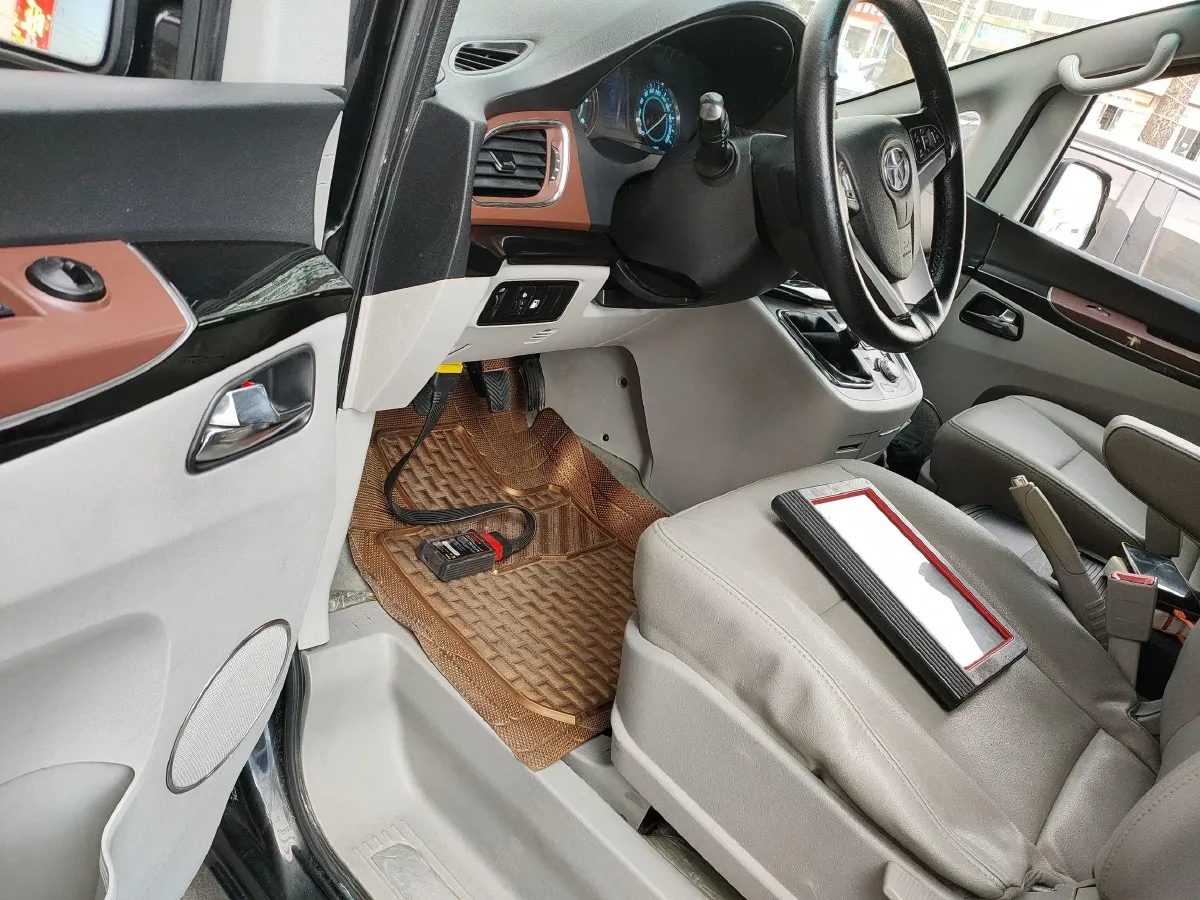 2017 JAC Refine M5 1.9T 139HP L4 6MT,autocango,china used car exporter,china ev exporter,chinese used car exporter,chinese used ev exporter