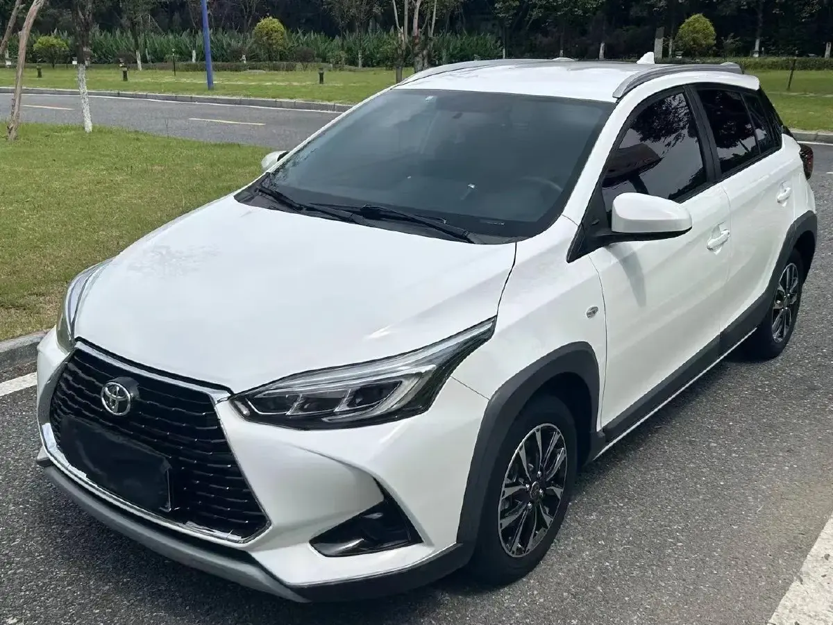 2020 Toyota Yaris L 1.5L 110HP L4 CVT