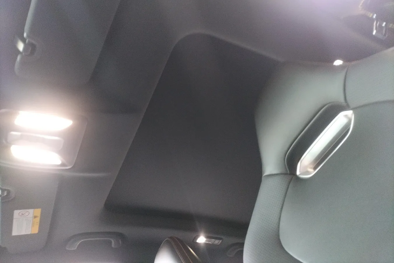 2023 ChangAn UNI-V 1.5T 188HP L4 7DCT,autocango,china used car exporter,china ev exporter,chinese used car exporter,chinese used ev exporter